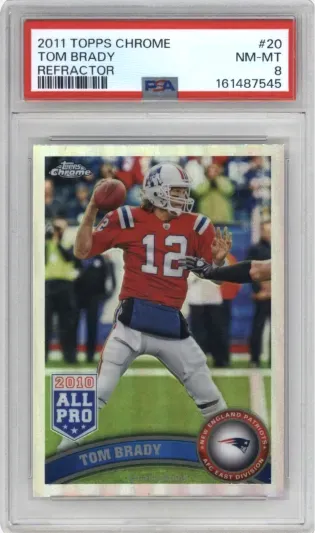 2011 TOPPS CHROME TOM BRADY REFRACTOR